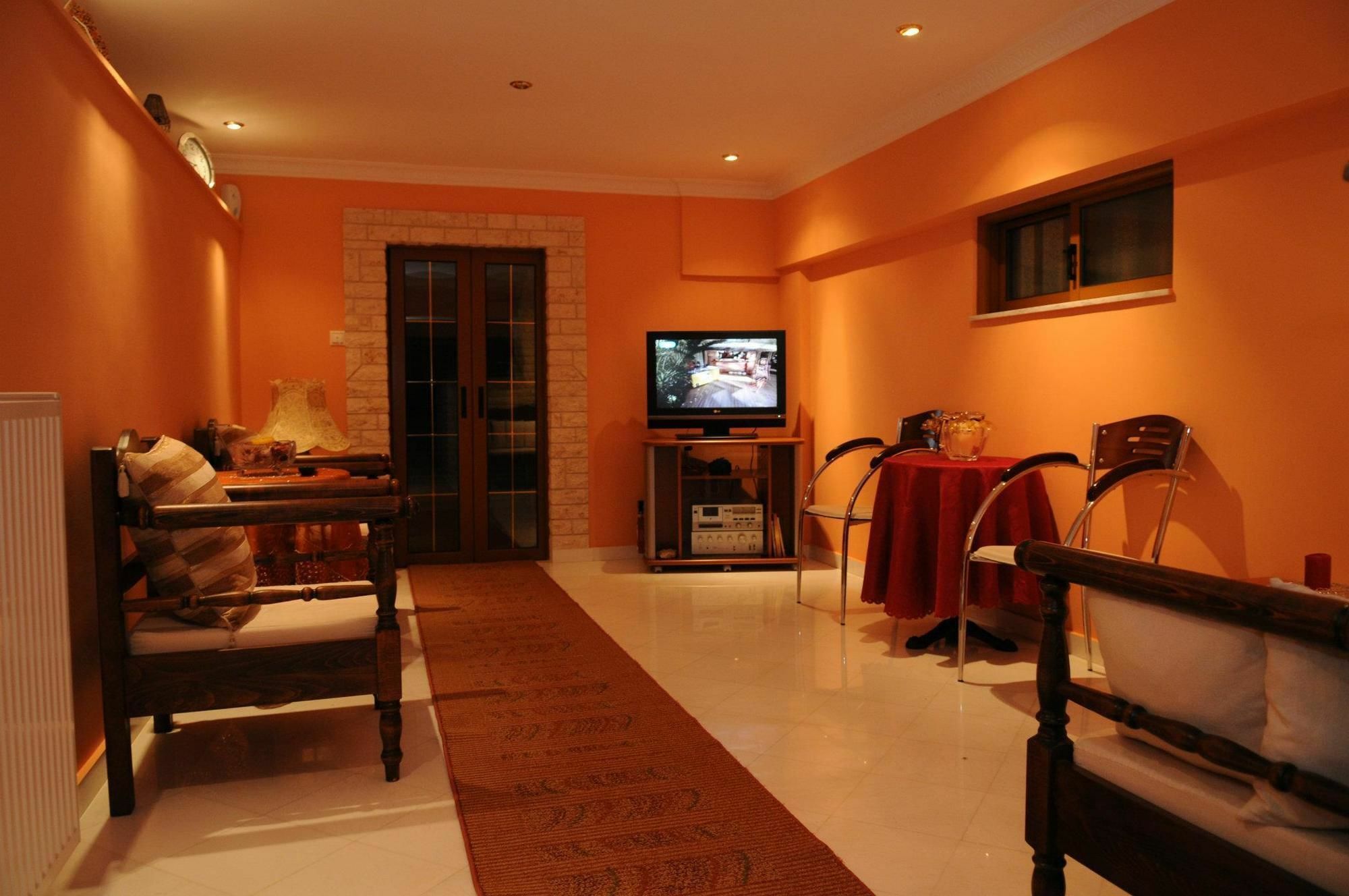 Mavrovoúnion Sofia Apartments מראה חיצוני תמונה